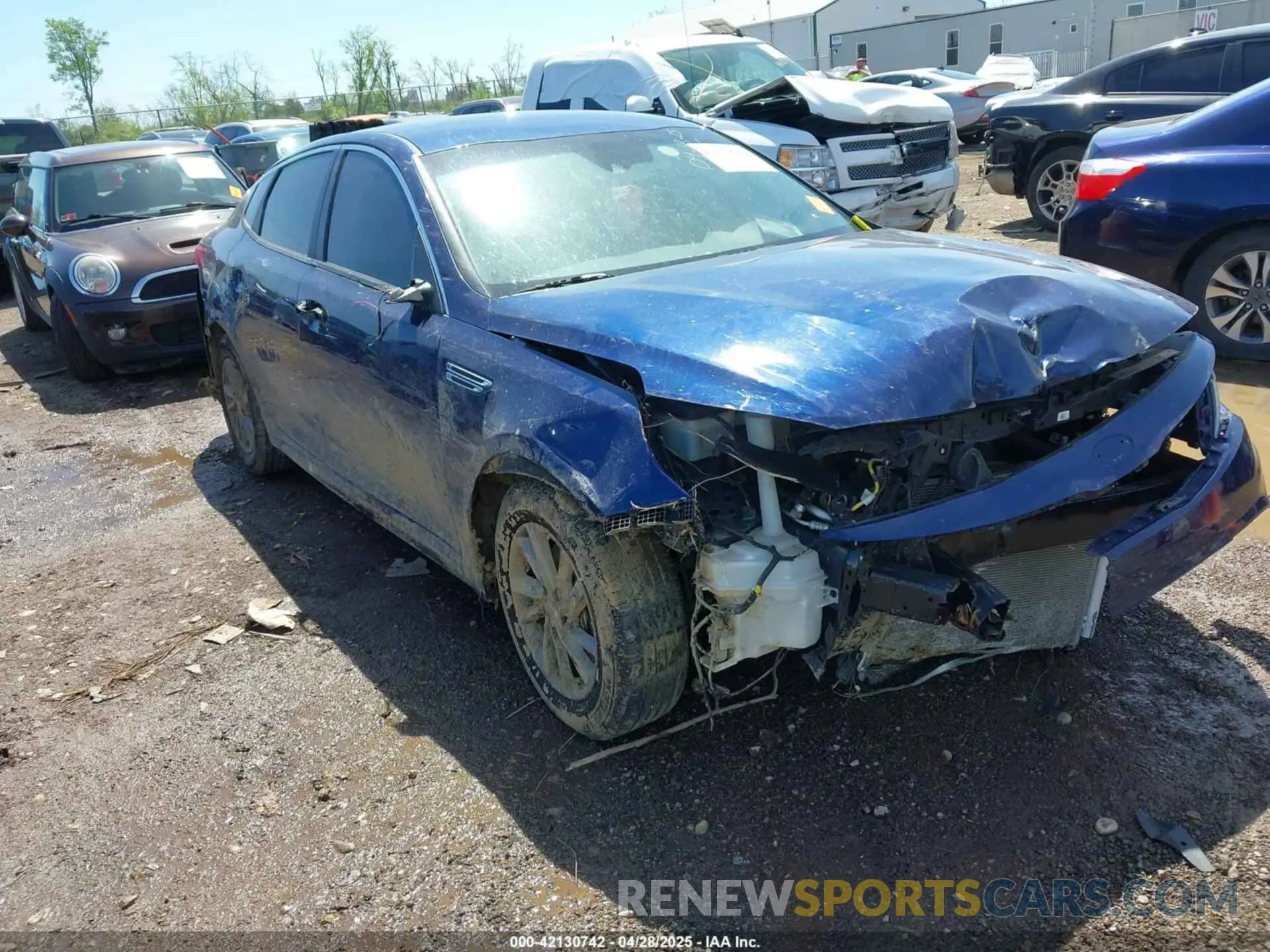 1 Photograph of a damaged car 5XXGT4L38LG407103 KIA OPTIMA 2020