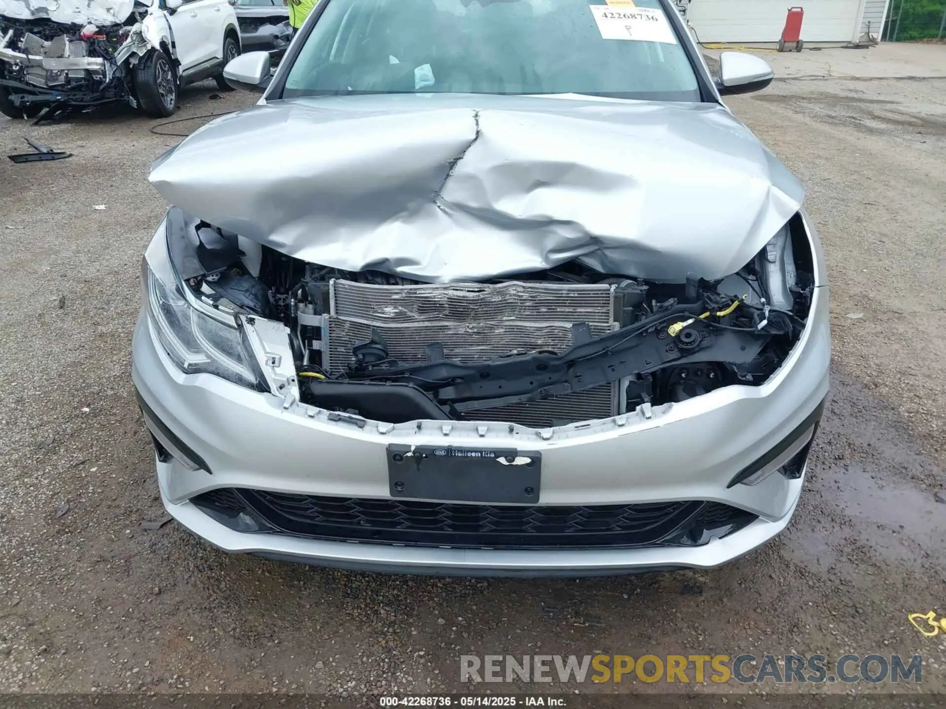 6 Фотография поврежденного автомобиля 5XXGT4L38LG414679 KIA OPTIMA 2020