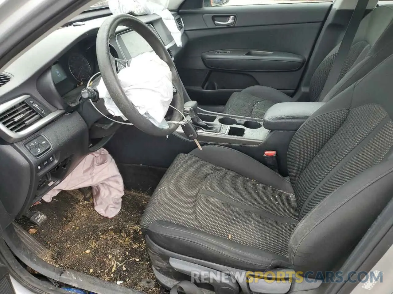 7 Photograph of a damaged car 5XXGT4L38LG414715 KIA OPTIMA 2020