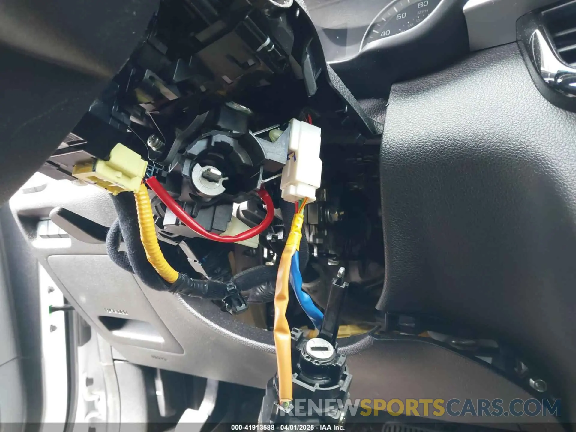 6 Photograph of a damaged car 5XXGT4L38LG415878 KIA OPTIMA 2020