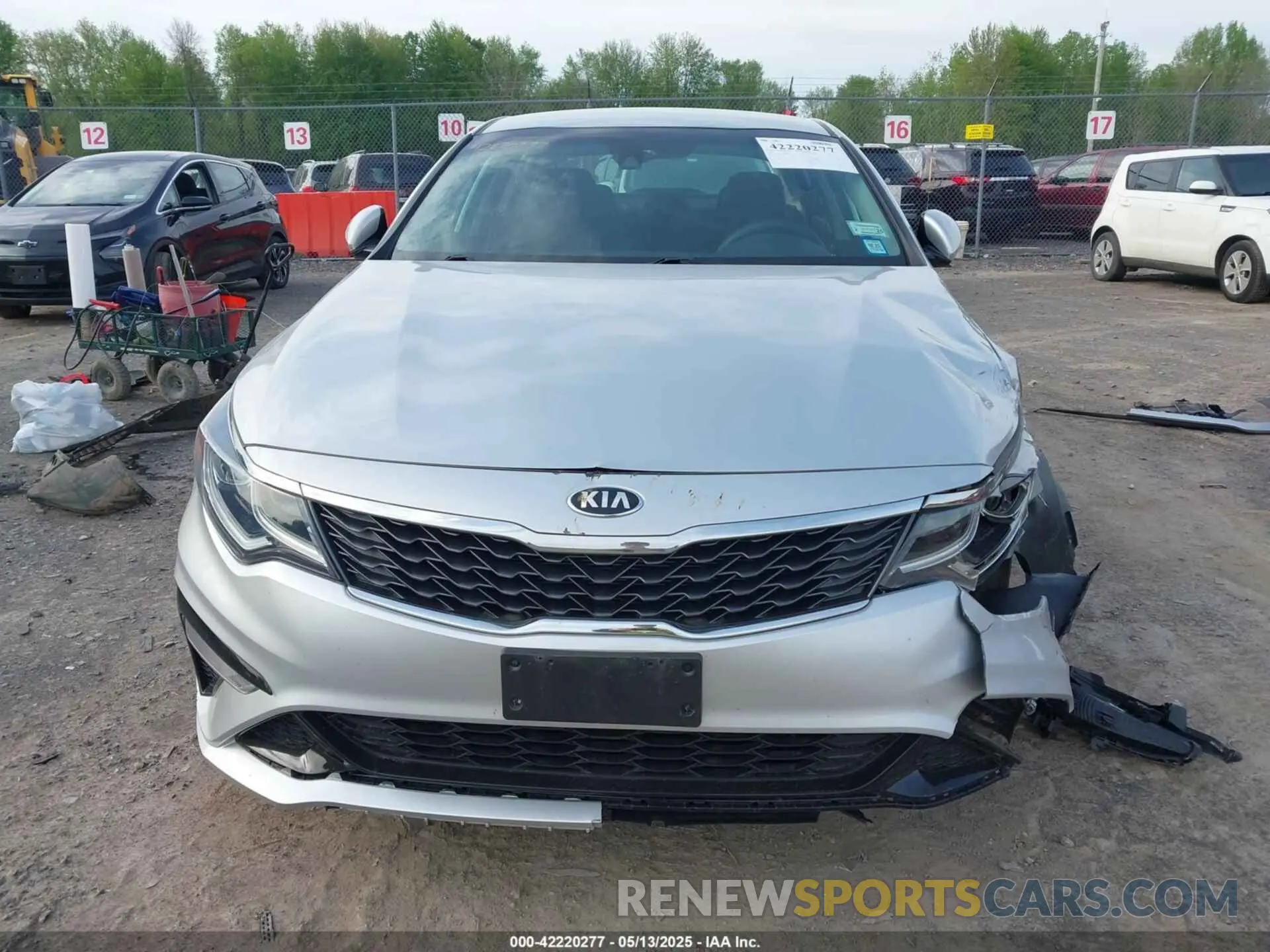 11 Photograph of a damaged car 5XXGT4L38LG444734 KIA OPTIMA 2020