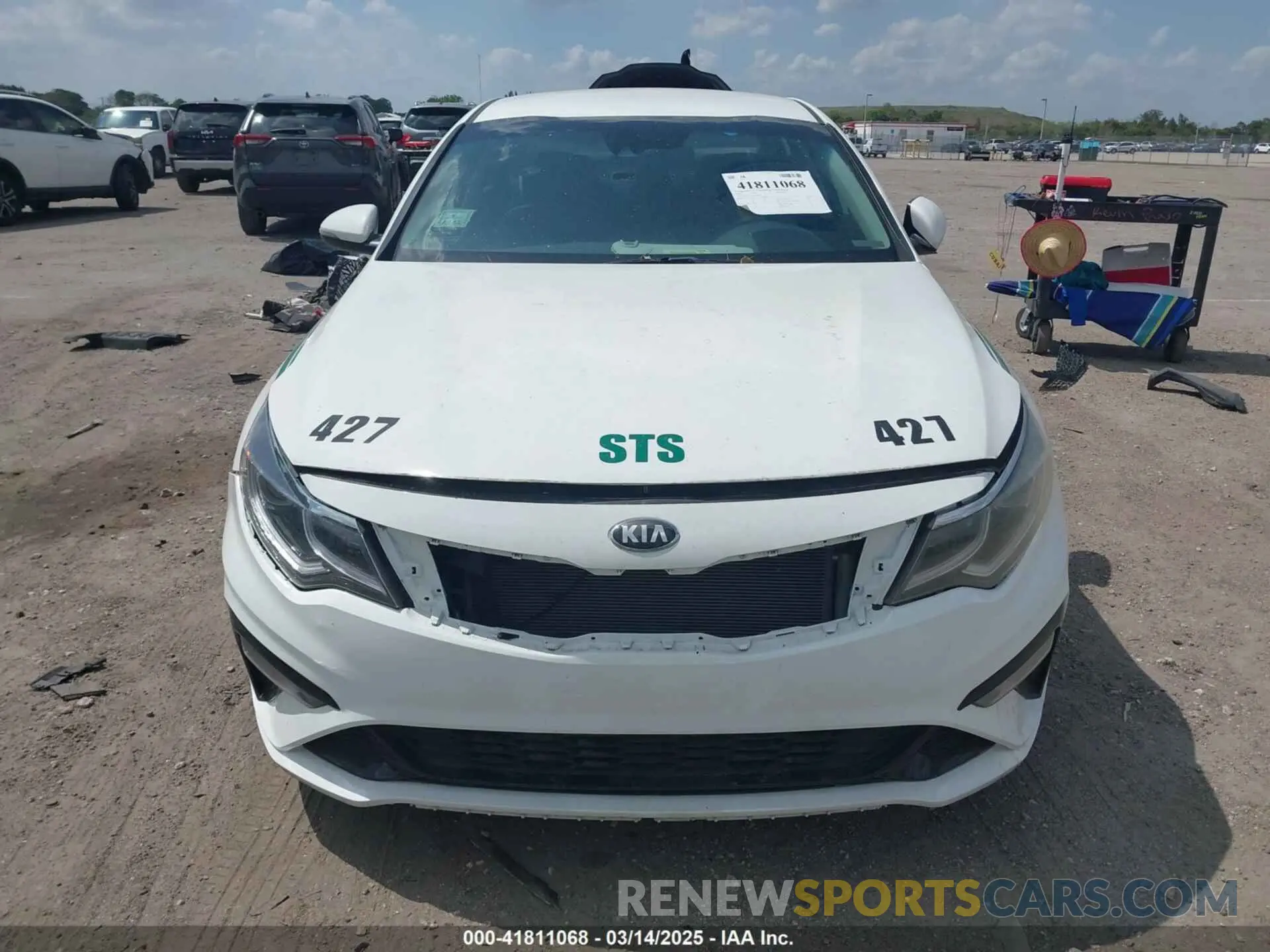 12 Фотография поврежденного автомобиля 5XXGT4L39LG384687 KIA OPTIMA 2020