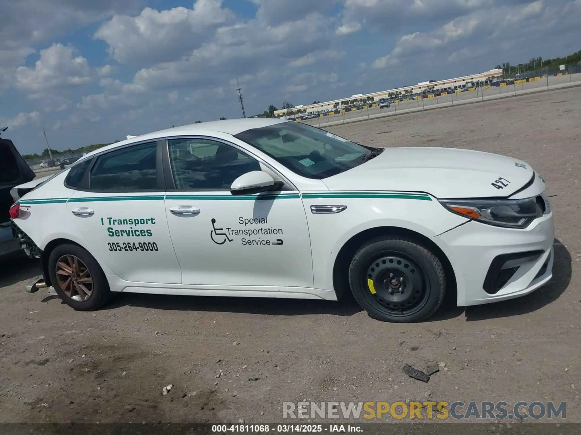13 Фотография поврежденного автомобиля 5XXGT4L39LG384687 KIA OPTIMA 2020