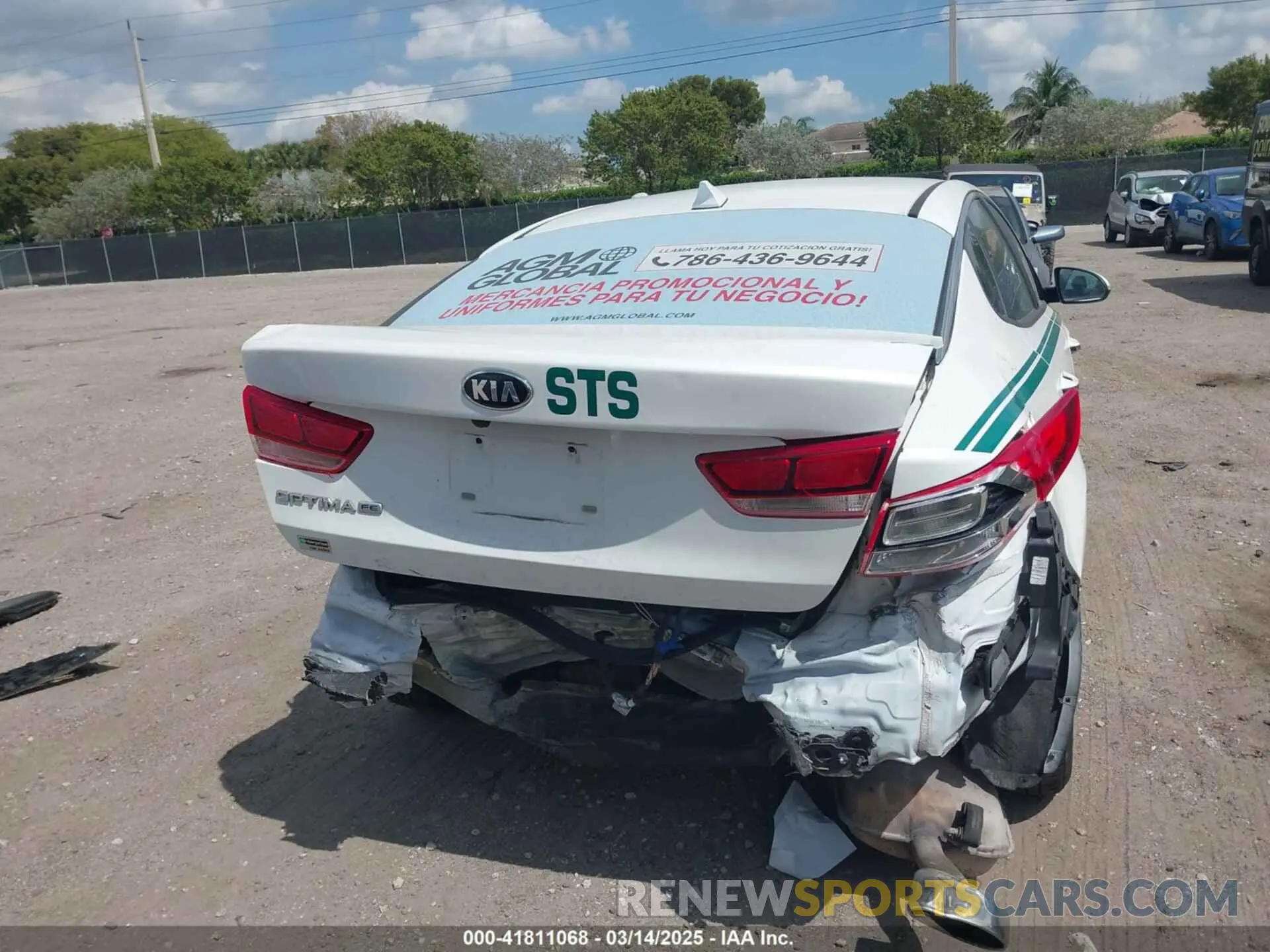 16 Фотография поврежденного автомобиля 5XXGT4L39LG384687 KIA OPTIMA 2020