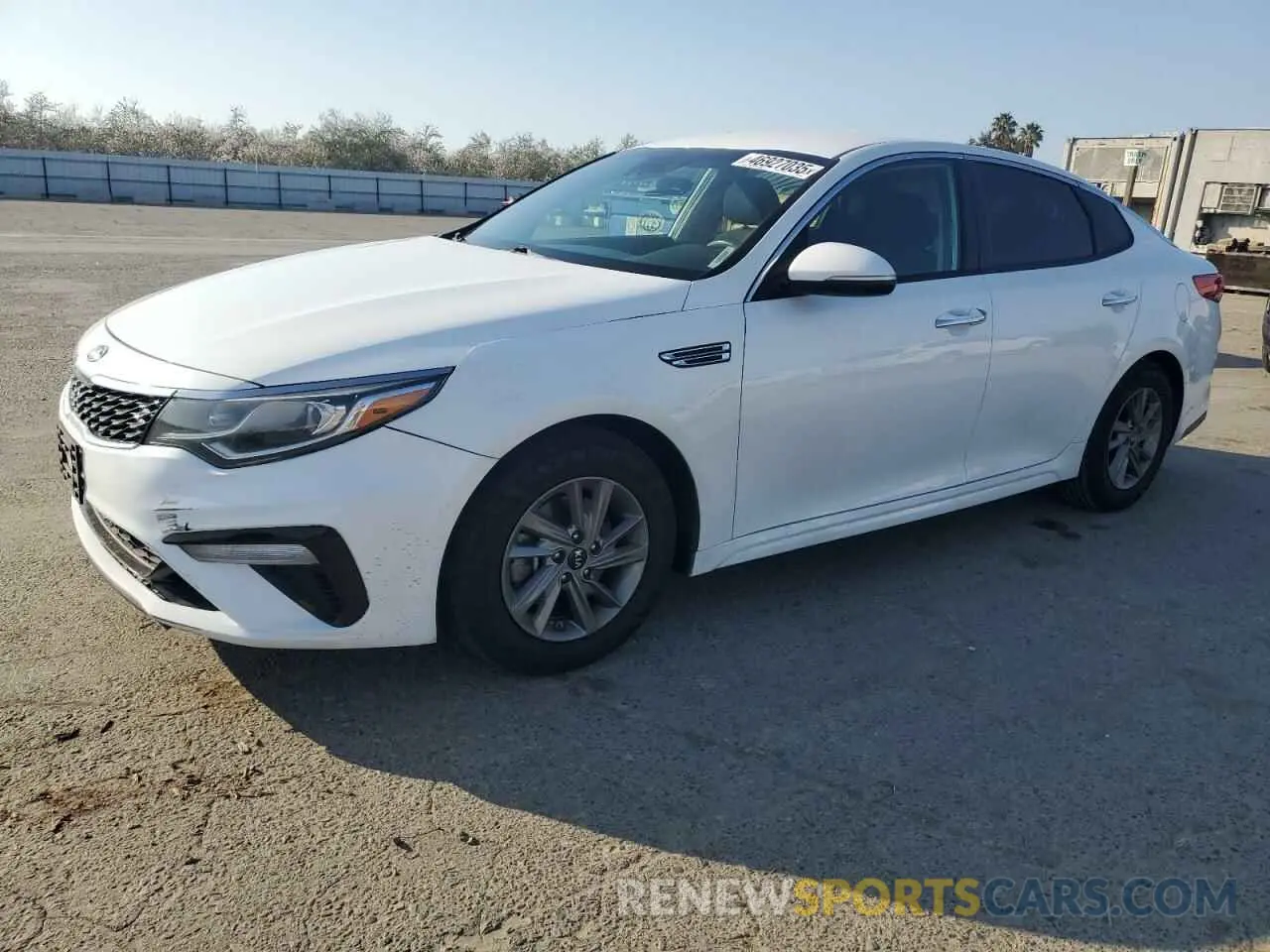 1 Photograph of a damaged car 5XXGT4L39LG386584 KIA OPTIMA 2020