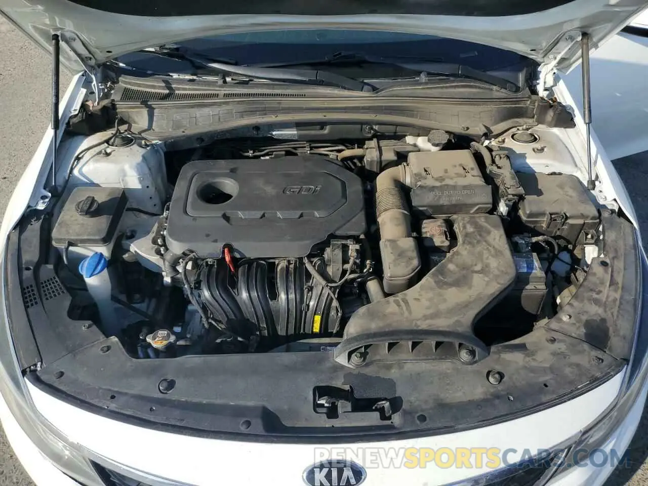 11 Photograph of a damaged car 5XXGT4L39LG386584 KIA OPTIMA 2020