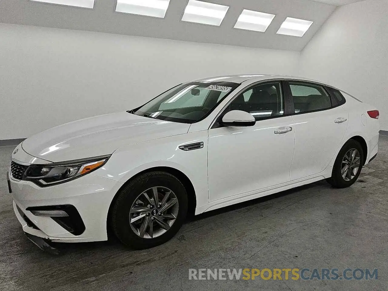 1 Photograph of a damaged car 5XXGT4L39LG392966 KIA OPTIMA 2020