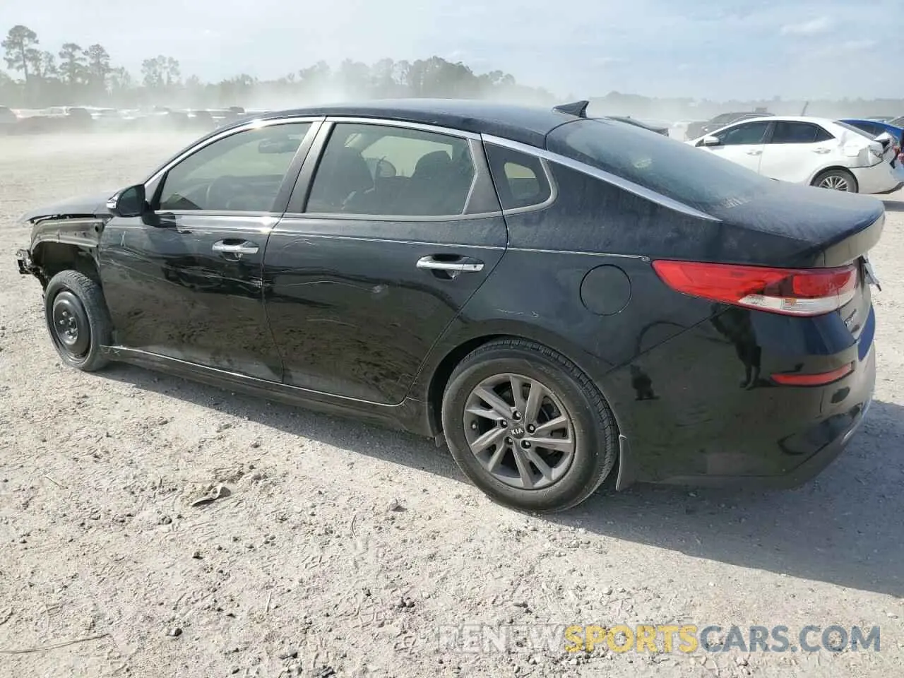 2 Photograph of a damaged car 5XXGT4L39LG401892 KIA OPTIMA 2020