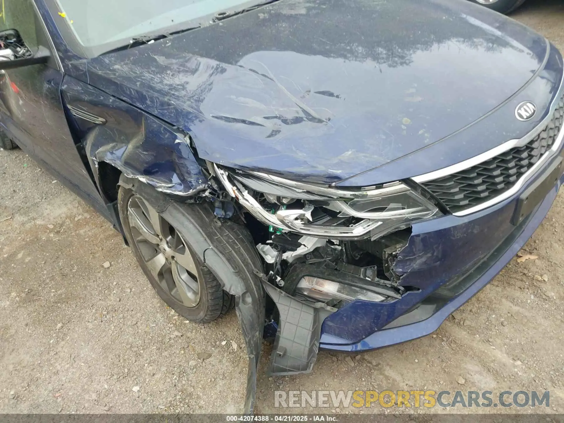 6 Photograph of a damaged car 5XXGT4L39LG404890 KIA OPTIMA 2020