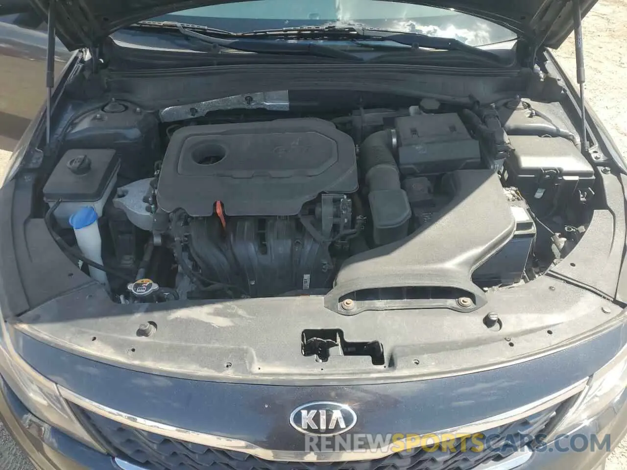 11 Photograph of a damaged car 5XXGT4L39LG430261 KIA OPTIMA 2020