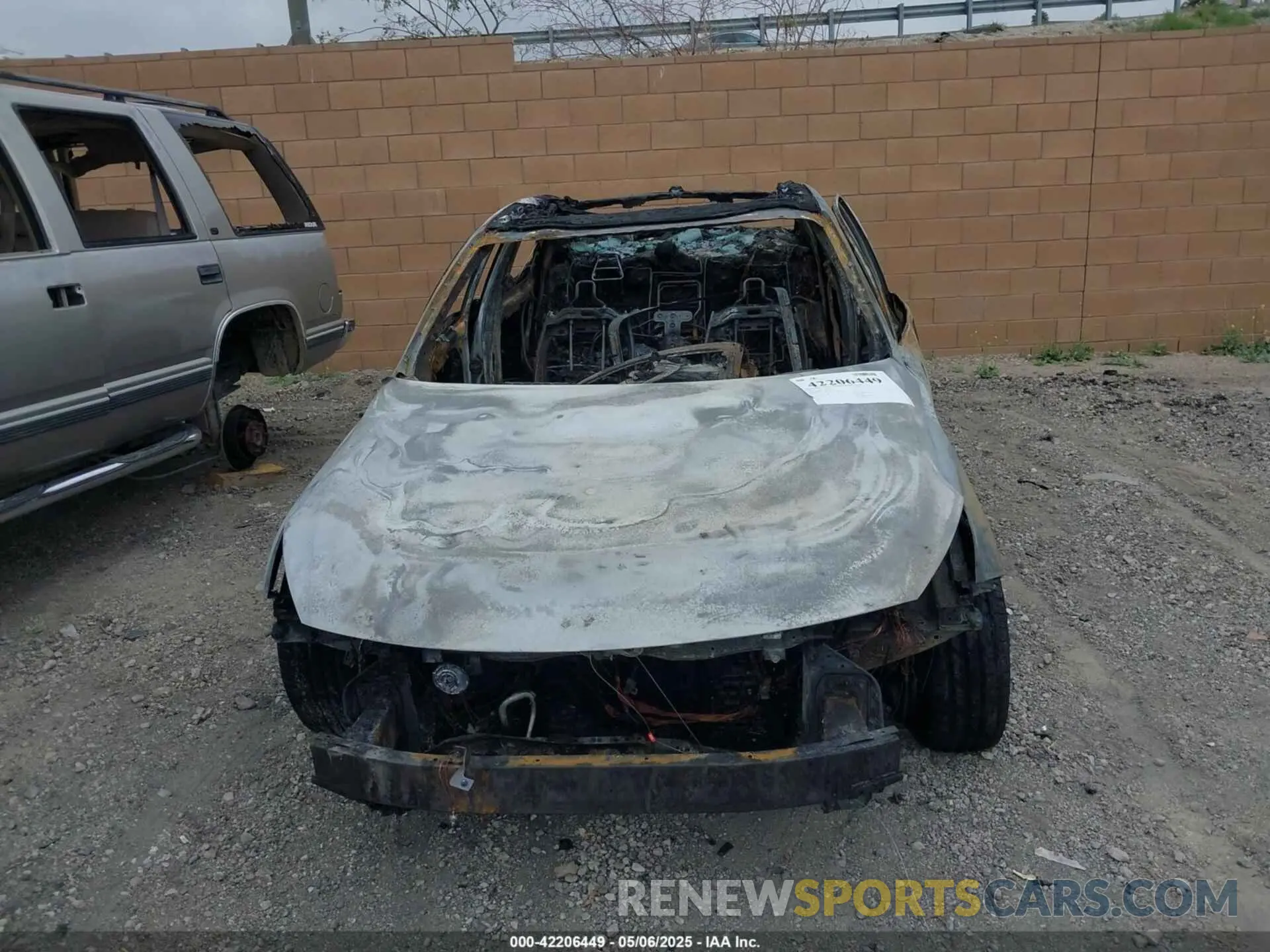 6 Photograph of a damaged car 5XXGT4L39LG438313 KIA OPTIMA 2020