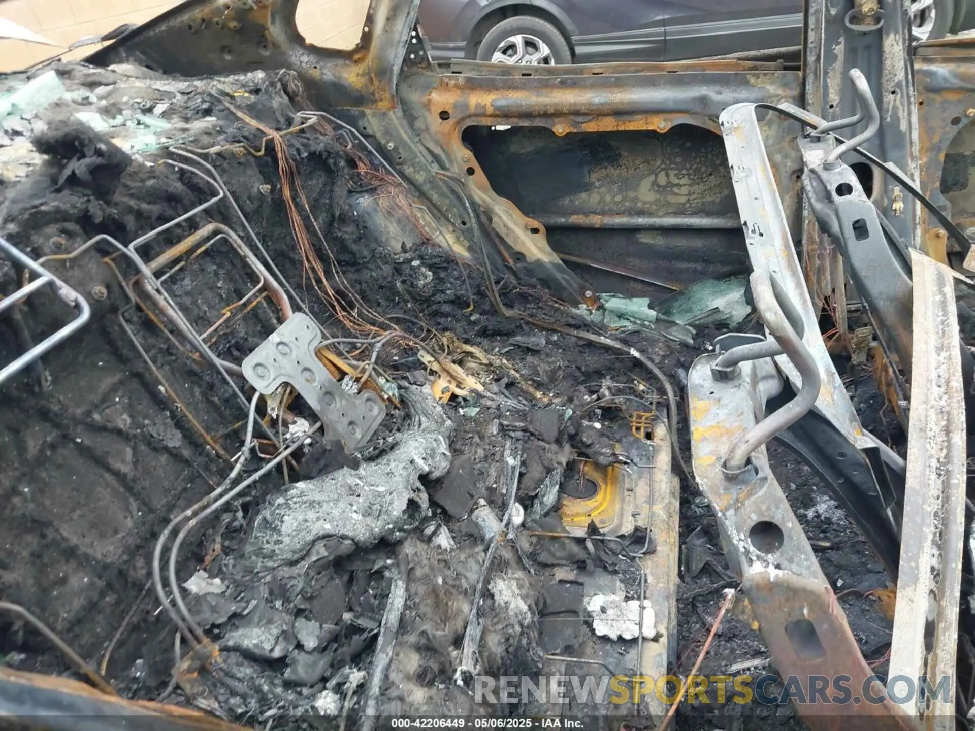 8 Photograph of a damaged car 5XXGT4L39LG438313 KIA OPTIMA 2020