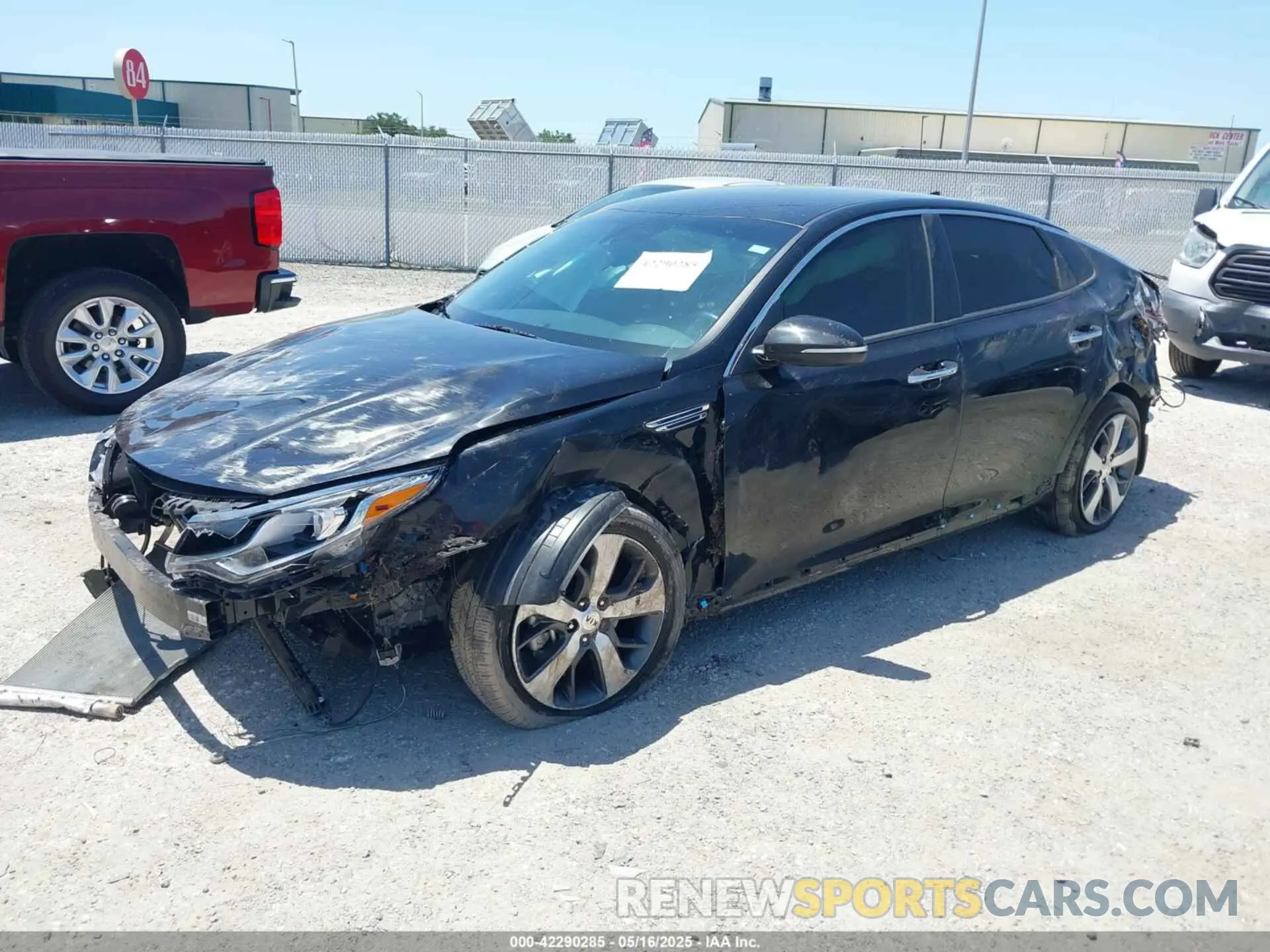 2 Photograph of a damaged car 5XXGT4L39LG447058 KIA OPTIMA 2020