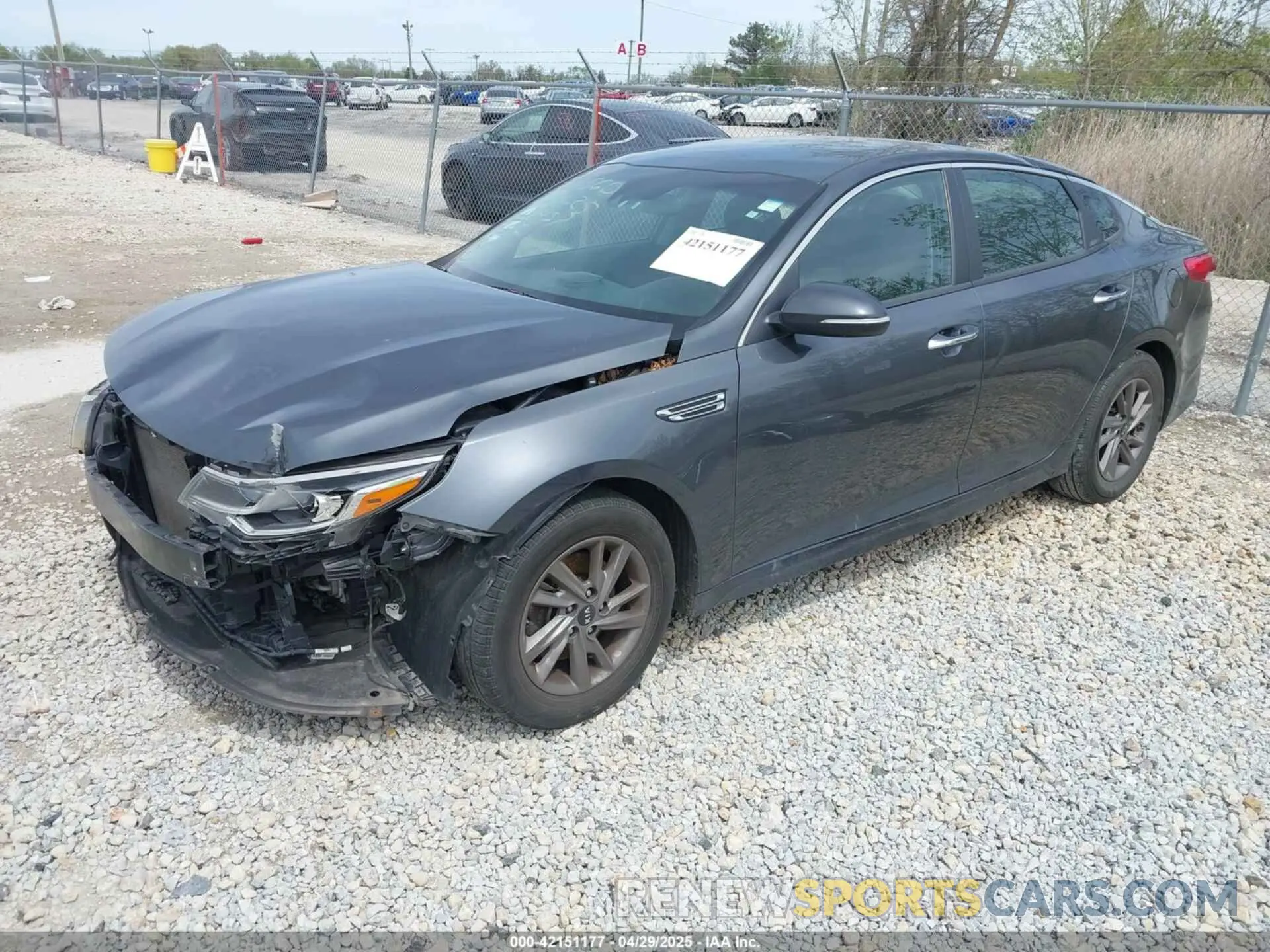 2 Фотография поврежденного автомобиля 5XXGT4L3XLG391437 KIA OPTIMA 2020
