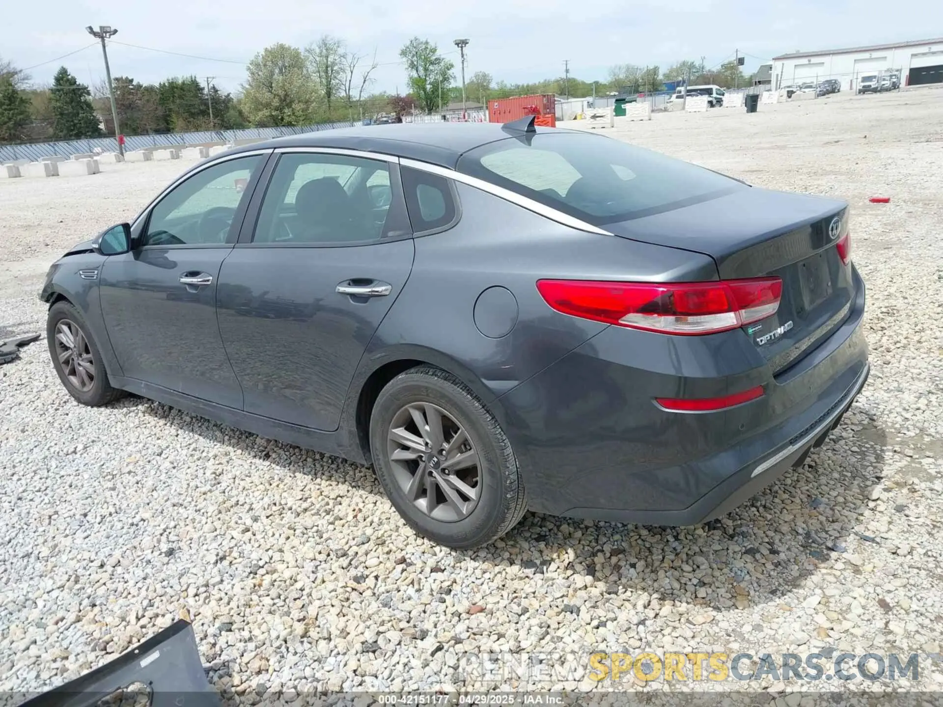 3 Фотография поврежденного автомобиля 5XXGT4L3XLG391437 KIA OPTIMA 2020