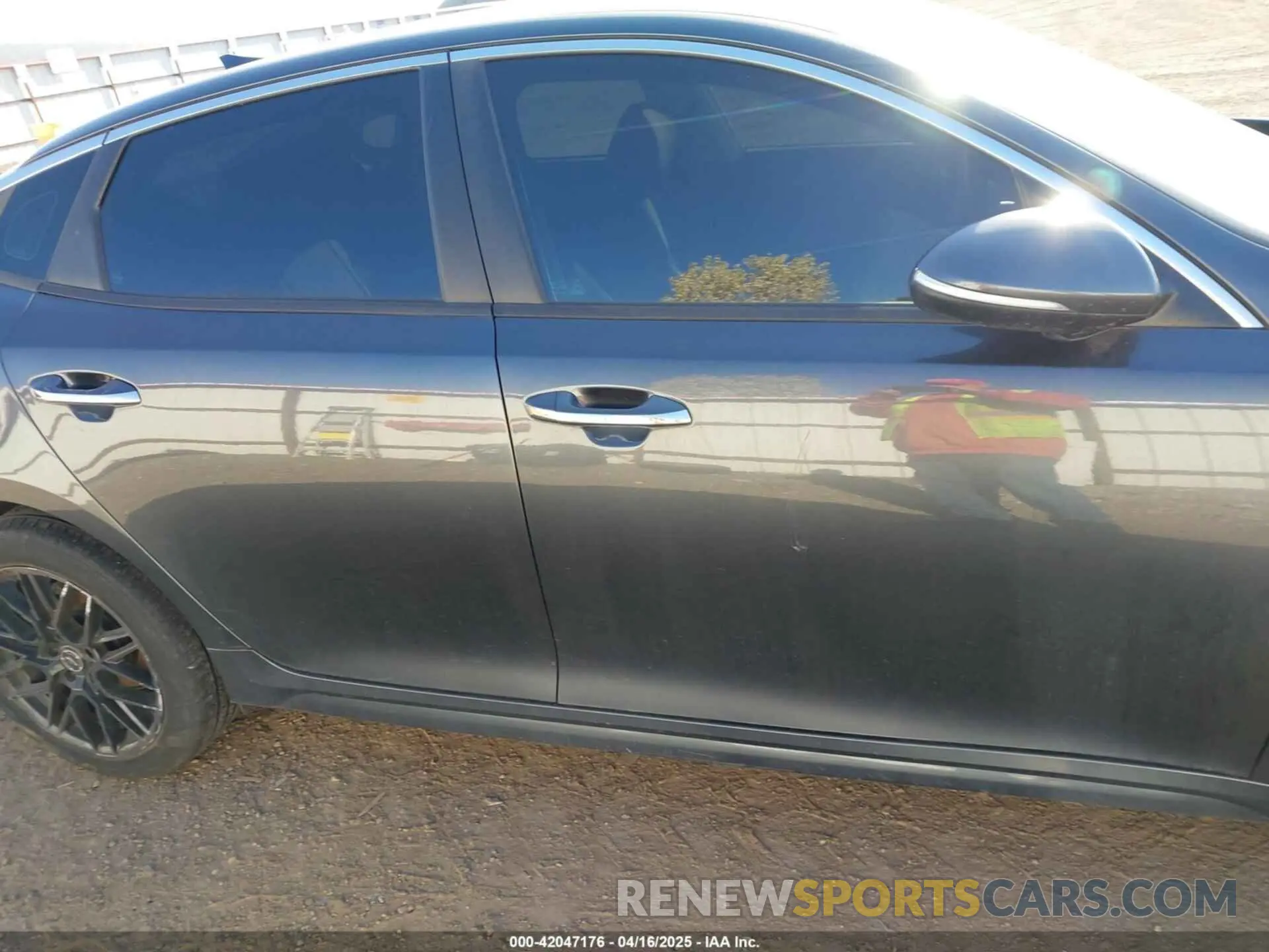 13 Фотография поврежденного автомобиля 5XXGT4L3XLG392216 KIA OPTIMA 2020