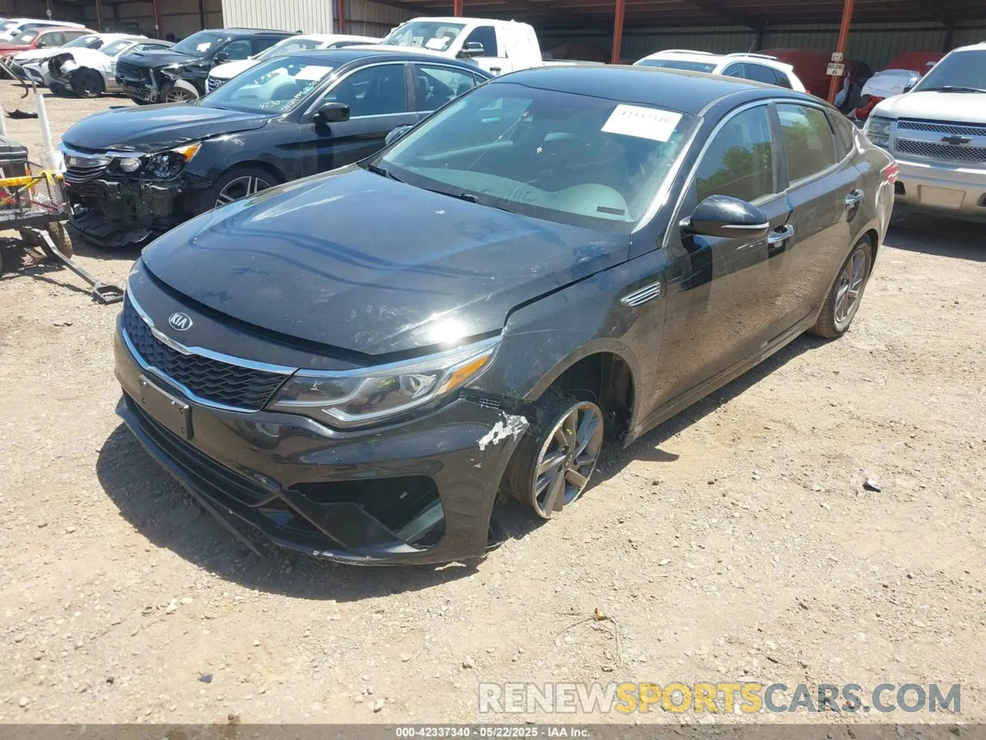 2 Photograph of a damaged car 5XXGT4L3XLG397383 KIA OPTIMA 2020