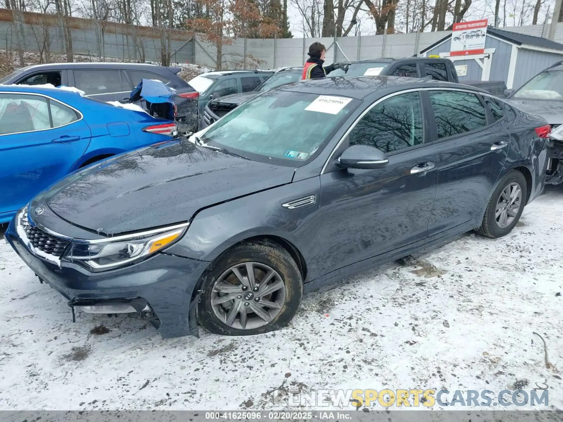 2 Фотография поврежденного автомобиля 5XXGT4L3XLG434058 KIA OPTIMA 2020