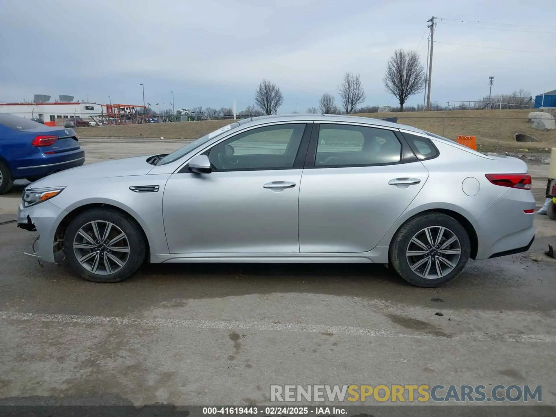 15 Фотография поврежденного автомобиля 5XXGU4L15LG413176 KIA OPTIMA 2020
