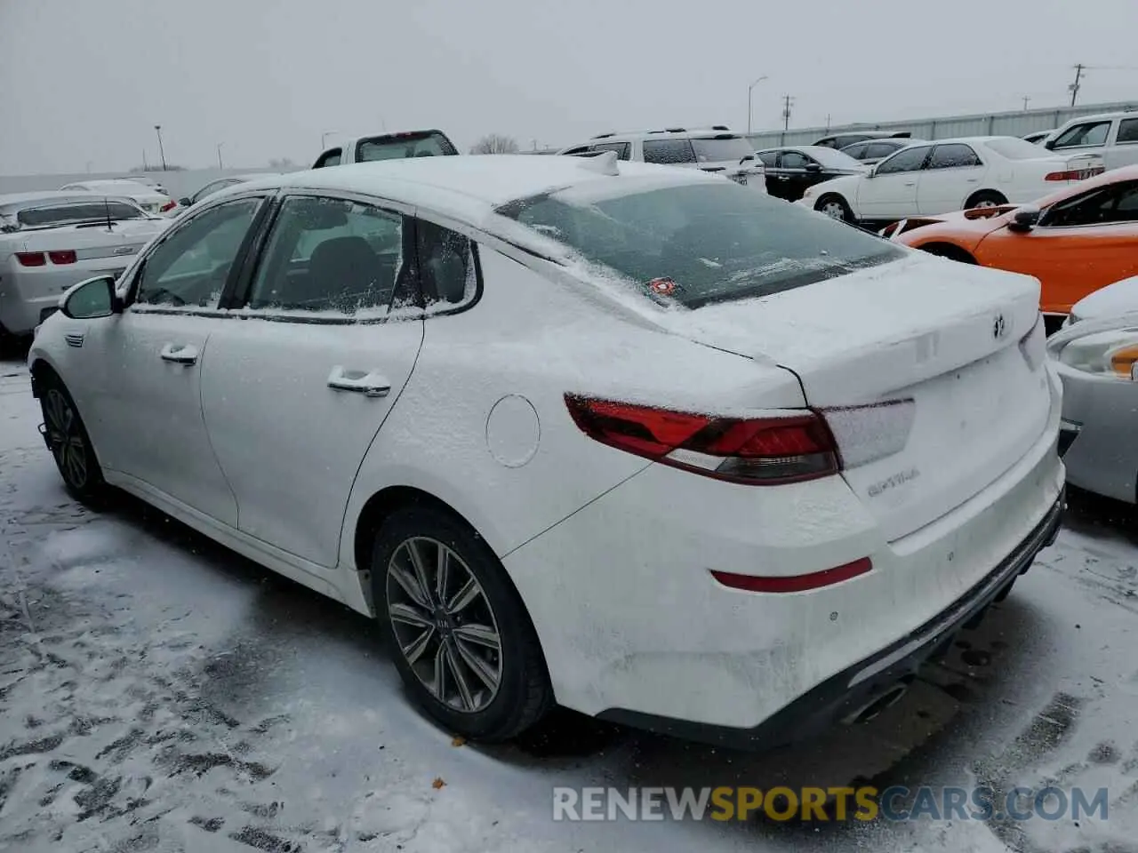 2 Фотография поврежденного автомобиля 5XXGU4L15LG413887 KIA OPTIMA 2020