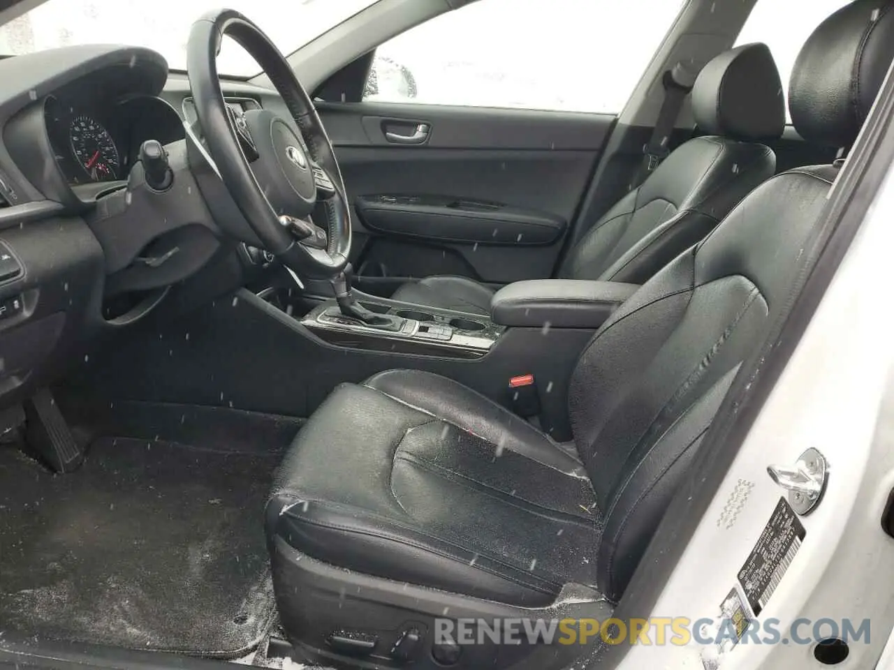 7 Фотография поврежденного автомобиля 5XXGU4L15LG413887 KIA OPTIMA 2020