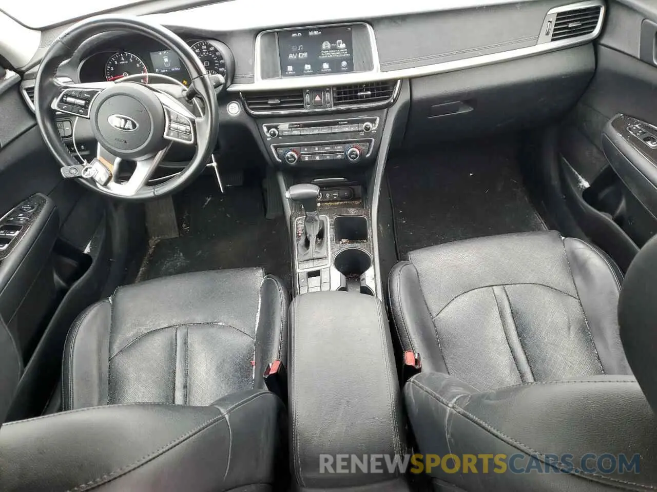 8 Фотография поврежденного автомобиля 5XXGU4L15LG413887 KIA OPTIMA 2020