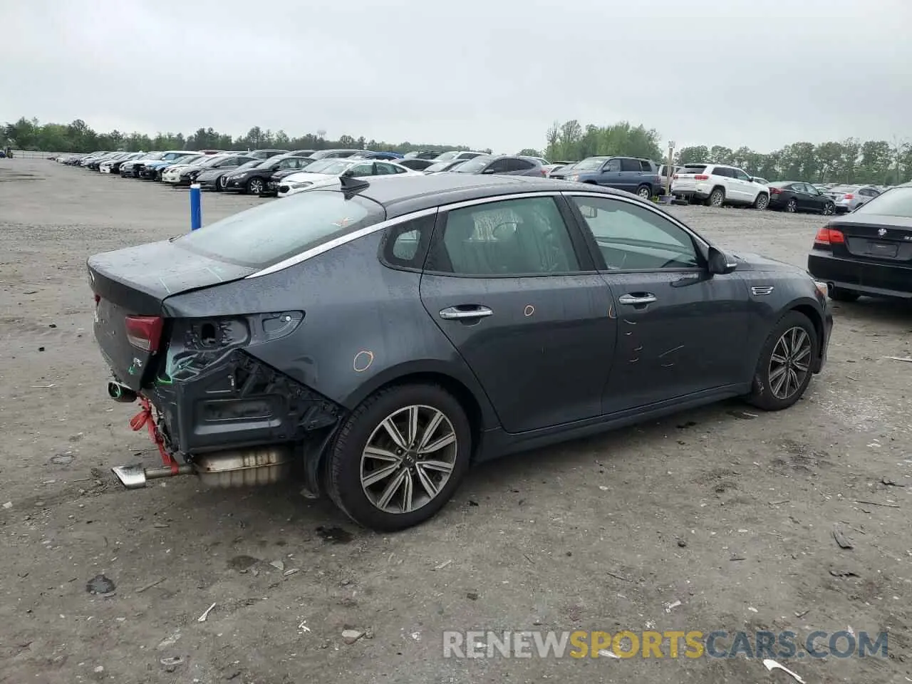 3 Photograph of a damaged car 5XXGU4L1XLG406210 KIA OPTIMA 2020