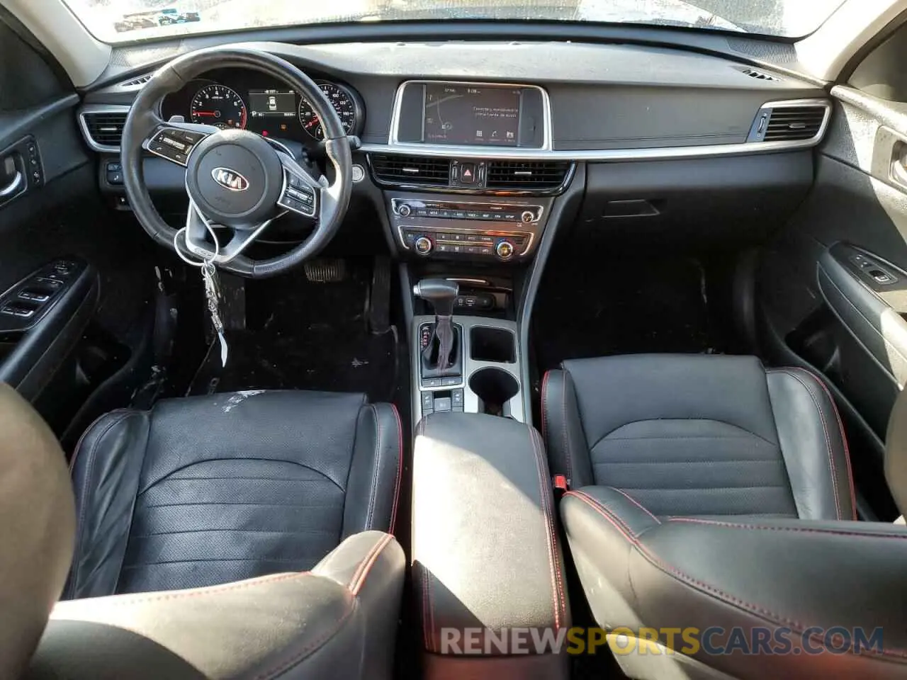 8 Photograph of a damaged car 5XXGW4L29LG402524 KIA OPTIMA 2020