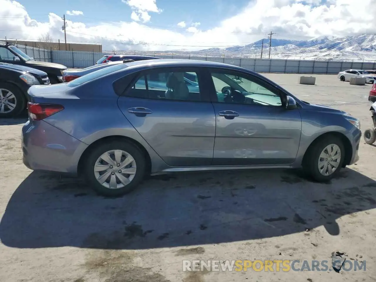 3 Фотография поврежденного автомобиля 3KPA24AB0KE172027 KIA RIO 2019