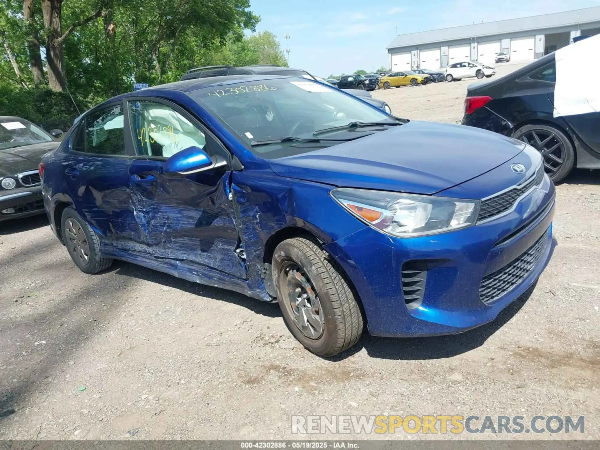 6 Photograph of a damaged car 3KPA24AB0KE200392 KIA RIO 2019