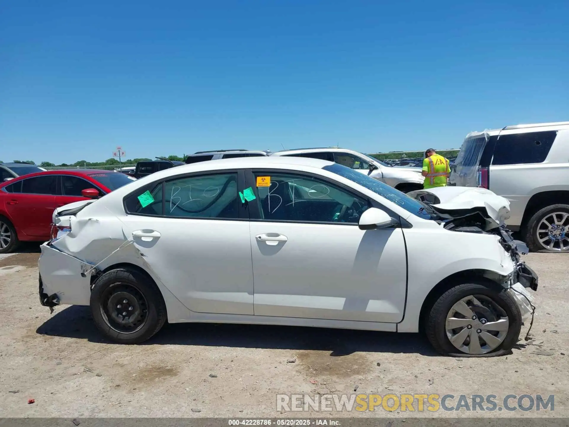 13 Фотография поврежденного автомобиля 3KPA24AB1KE211207 KIA RIO 2019