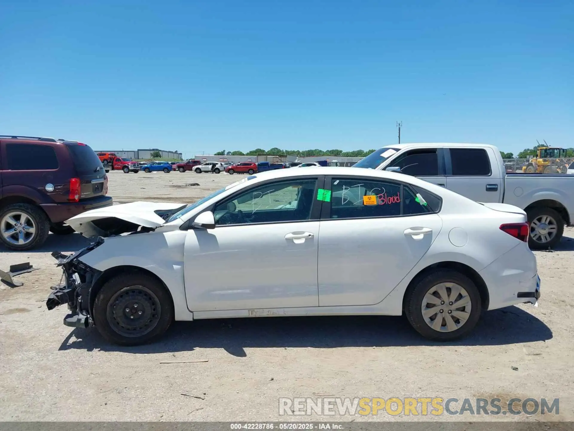 14 Фотография поврежденного автомобиля 3KPA24AB1KE211207 KIA RIO 2019