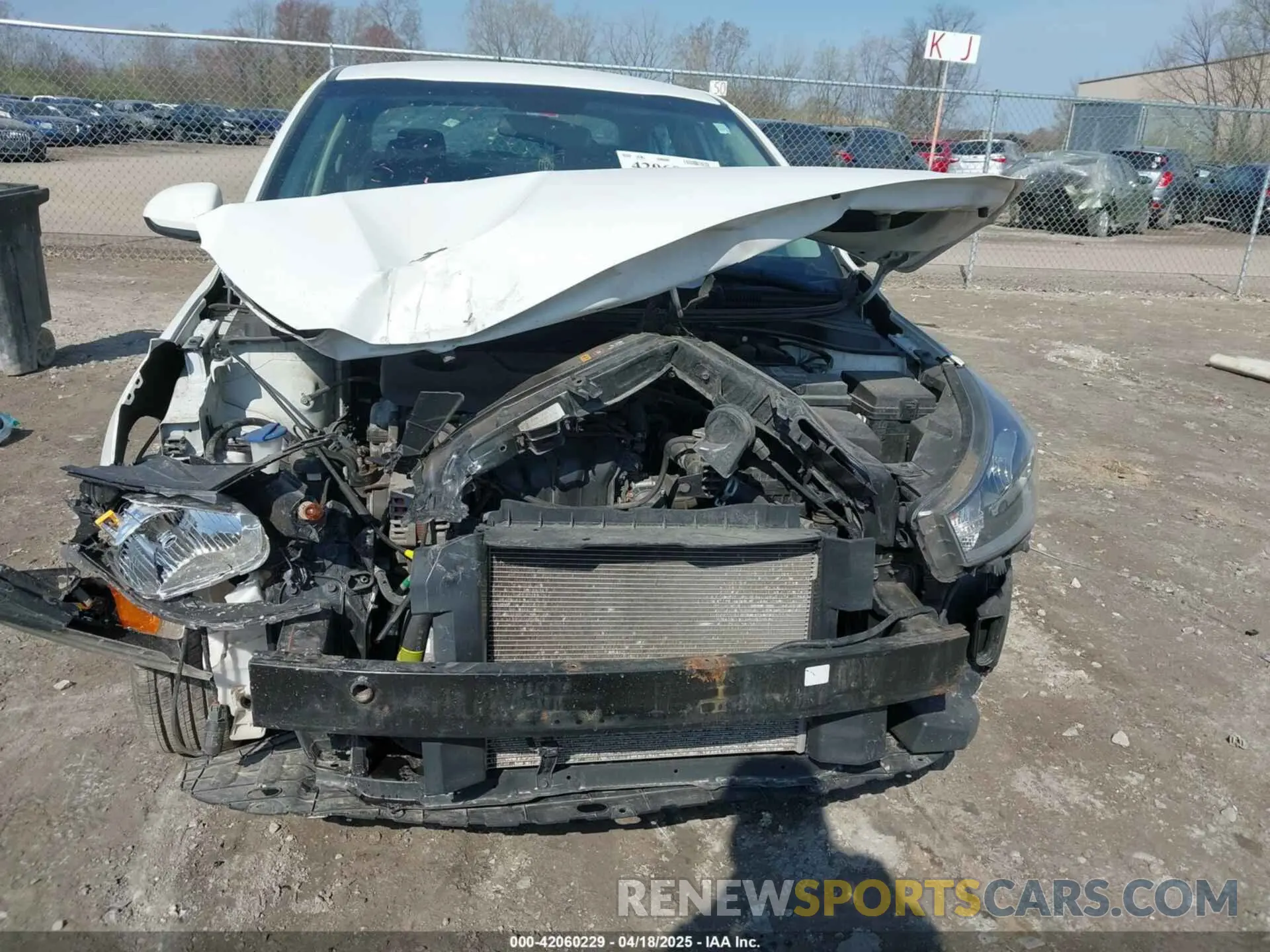 13 Photograph of a damaged car 3KPA24AB2KE241607 KIA RIO 2019