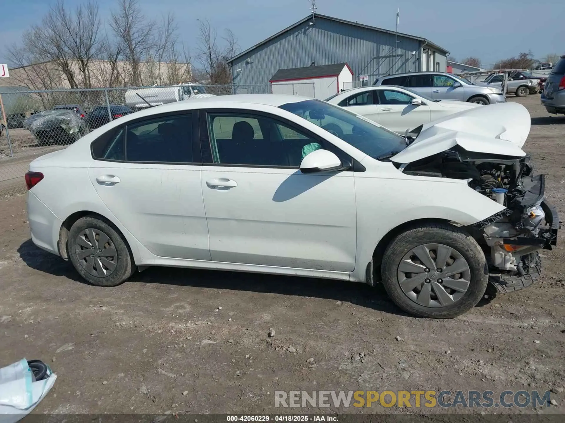14 Photograph of a damaged car 3KPA24AB2KE241607 KIA RIO 2019