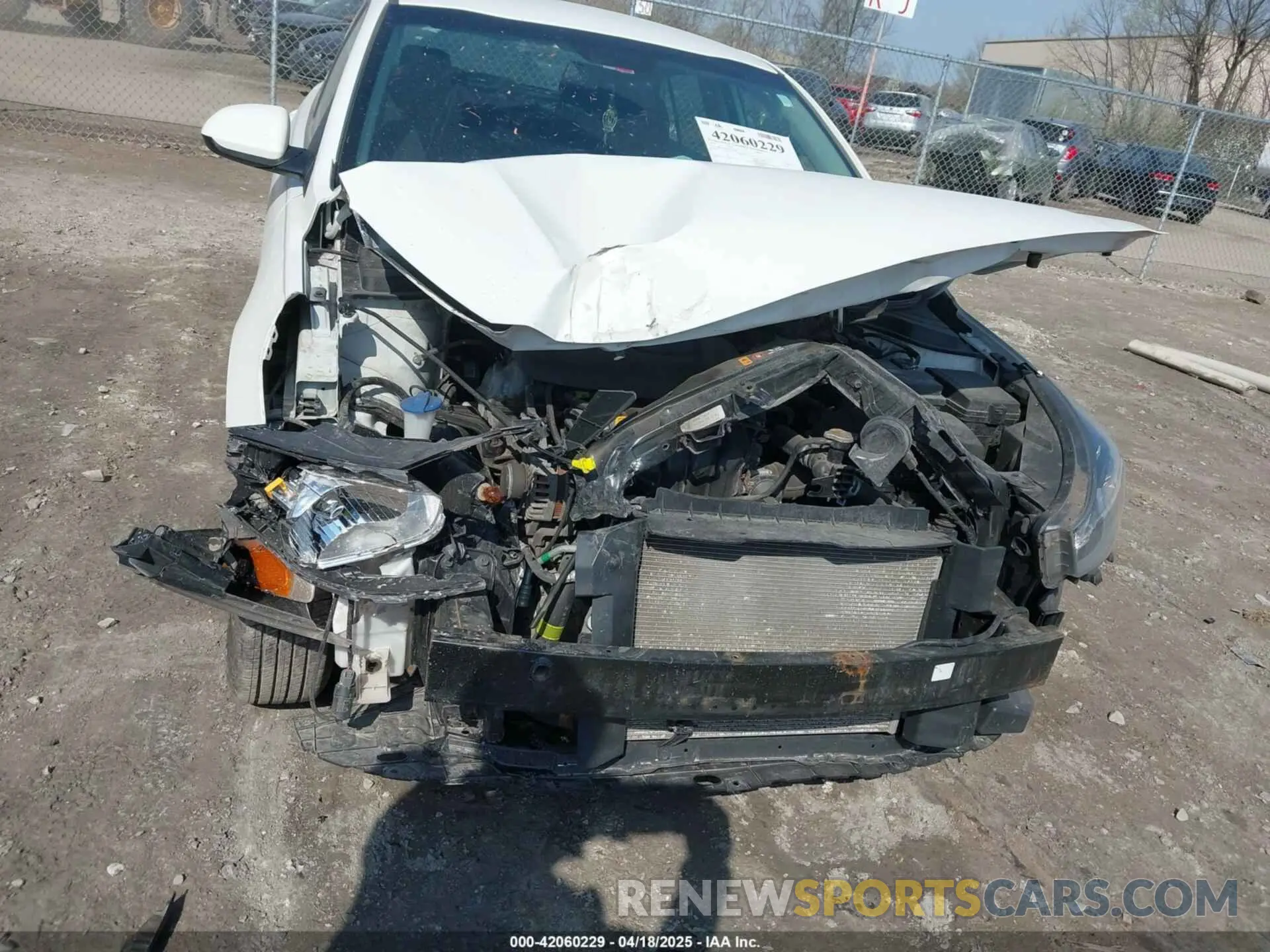 6 Photograph of a damaged car 3KPA24AB2KE241607 KIA RIO 2019