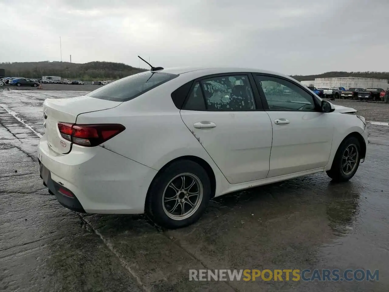 3 Photograph of a damaged car 3KPA24AB3KE204095 KIA RIO 2019