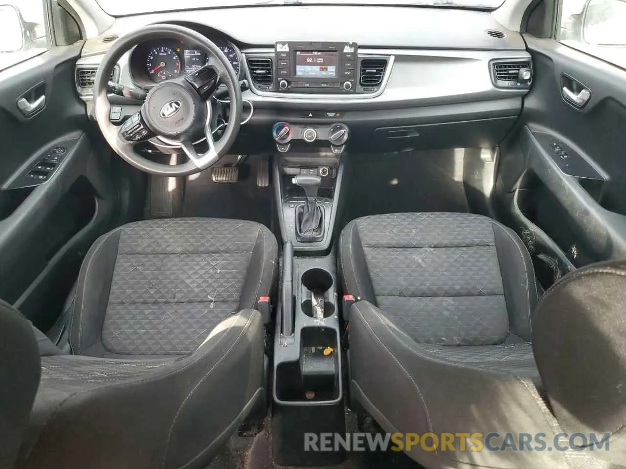 8 Photograph of a damaged car 3KPA24AB3KE204095 KIA RIO 2019