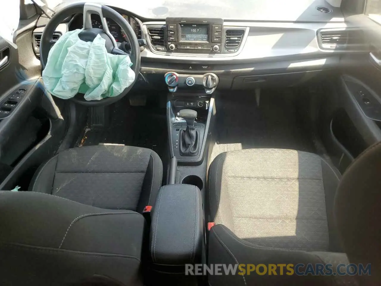 8 Photograph of a damaged car 3KPA24AB6KE172355 KIA RIO 2019