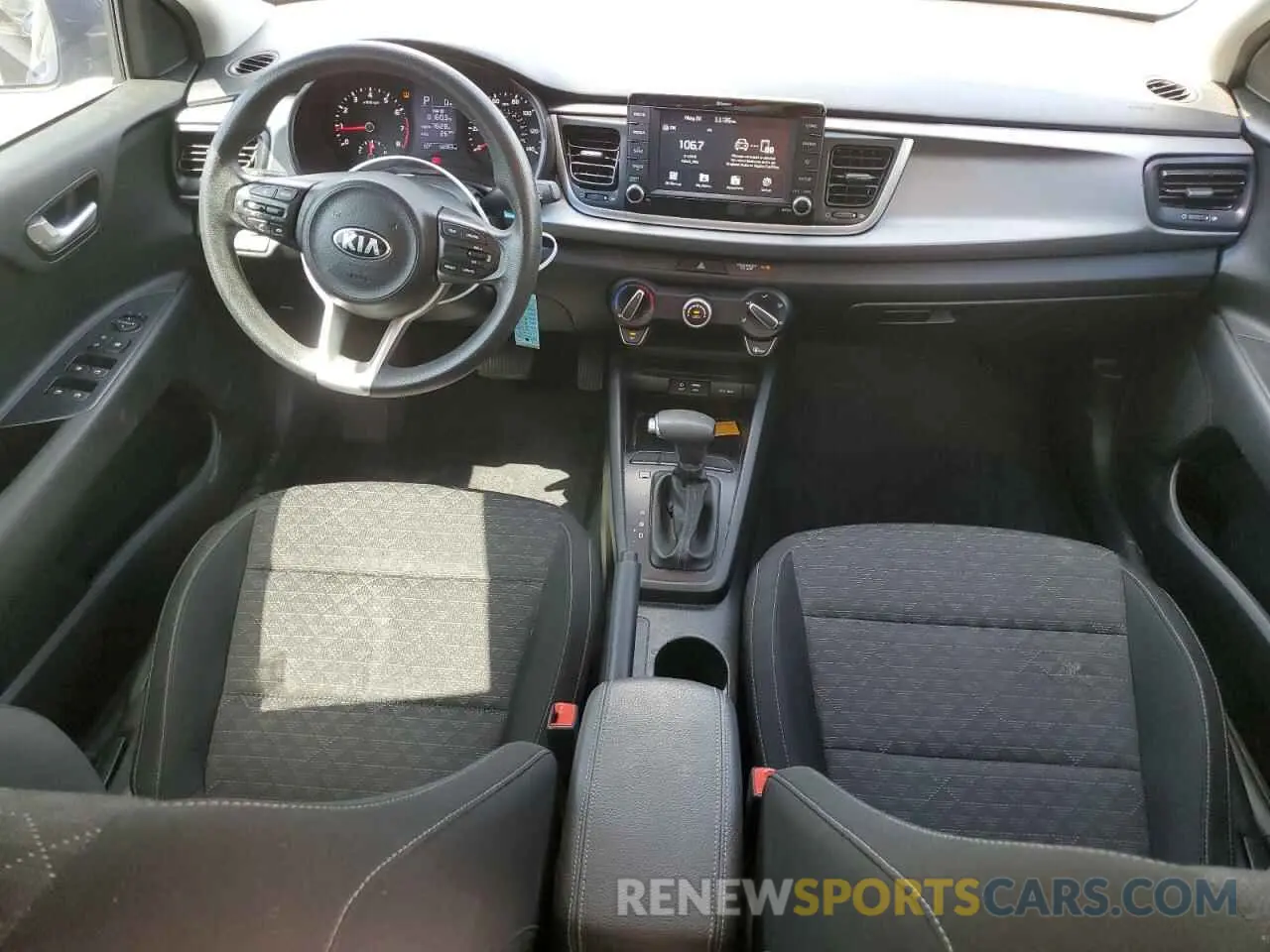 8 Photograph of a damaged car 3KPA24AB7KE249427 KIA RIO 2019