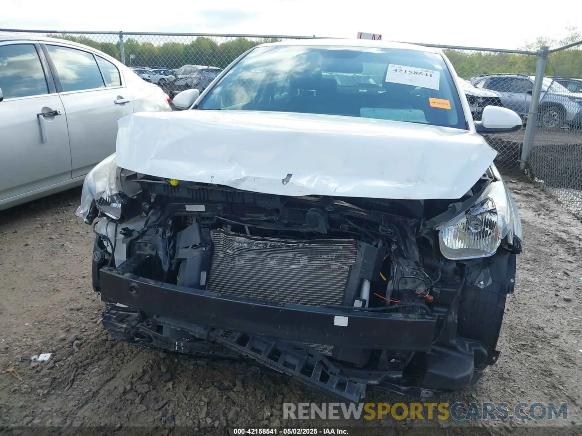 6 Photograph of a damaged car 3KPA24AB8KE233222 KIA RIO 2019