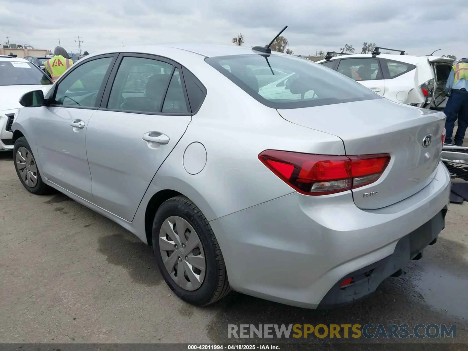 3 Photograph of a damaged car 3KPA24AB9KE173757 KIA RIO 2019