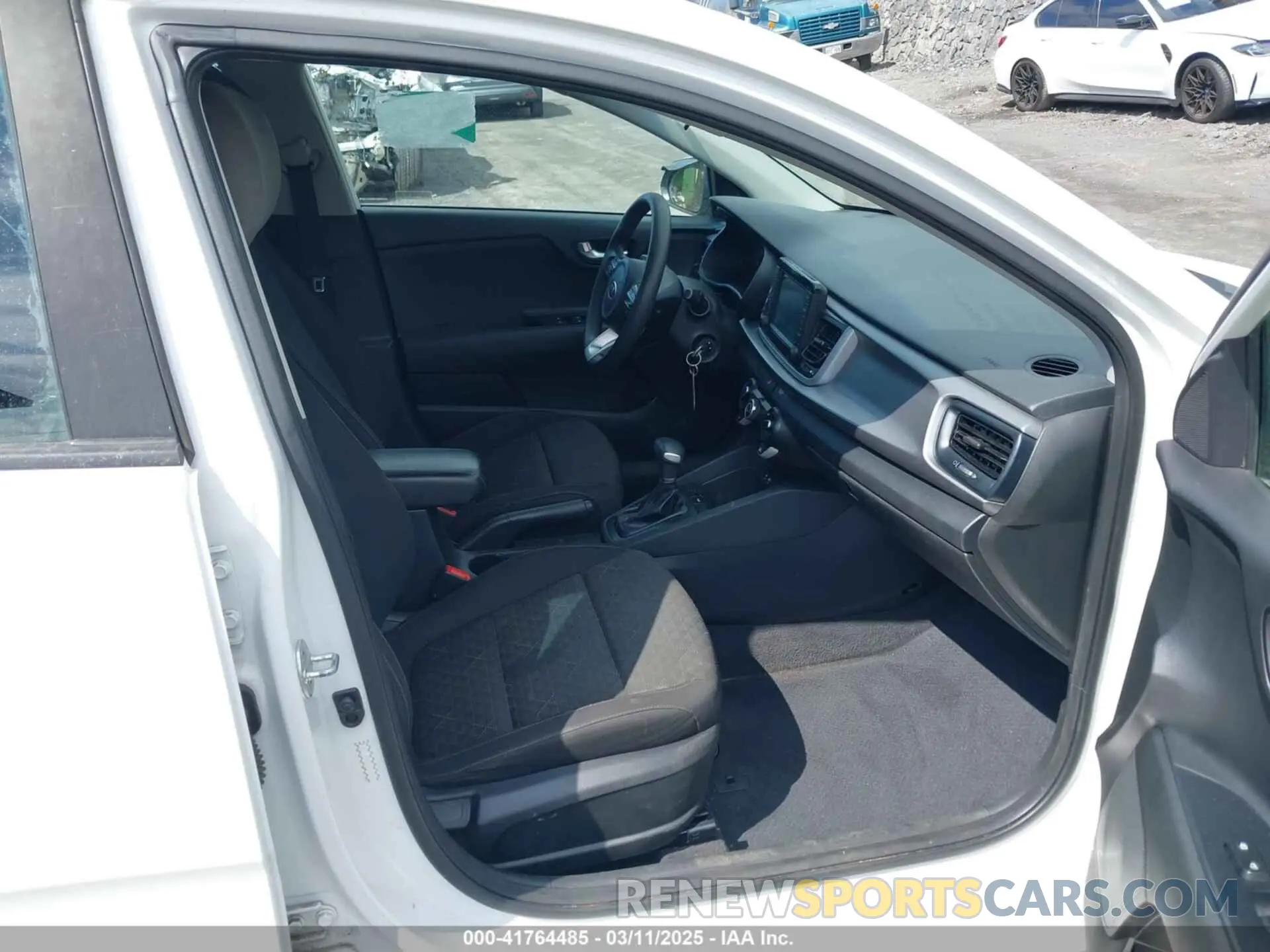 5 Фотография поврежденного автомобиля 3KPA24AB9KE214579 KIA RIO 2019