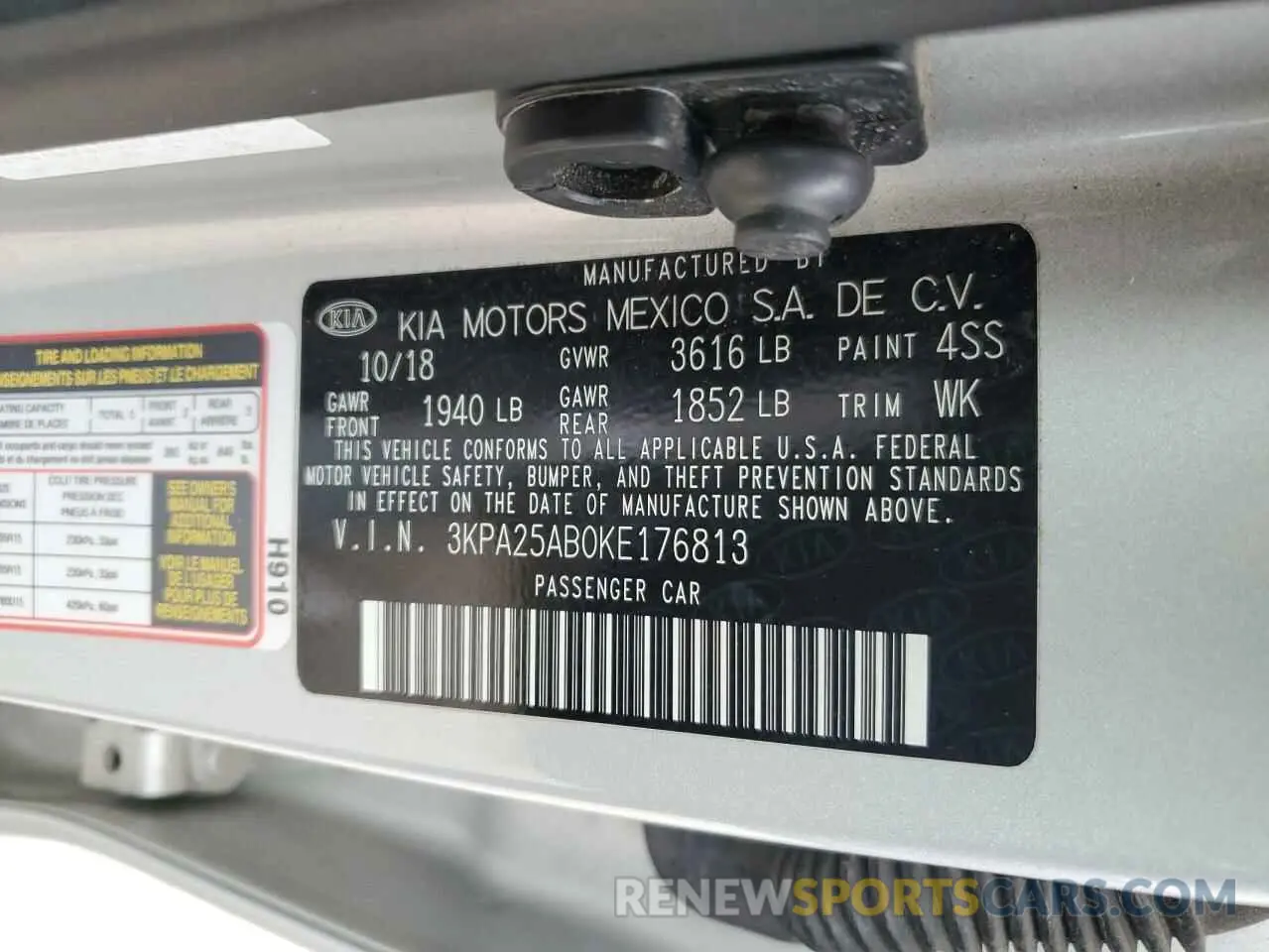 14 Photograph of a damaged car 3KPA25AB0KE176813 KIA RIO 2019