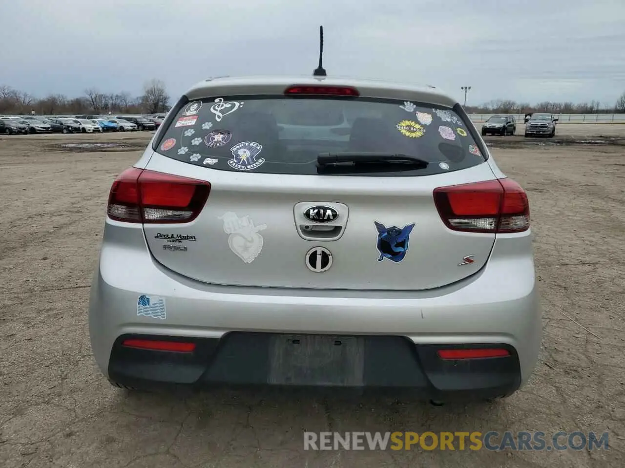 6 Photograph of a damaged car 3KPA25AB0KE176813 KIA RIO 2019