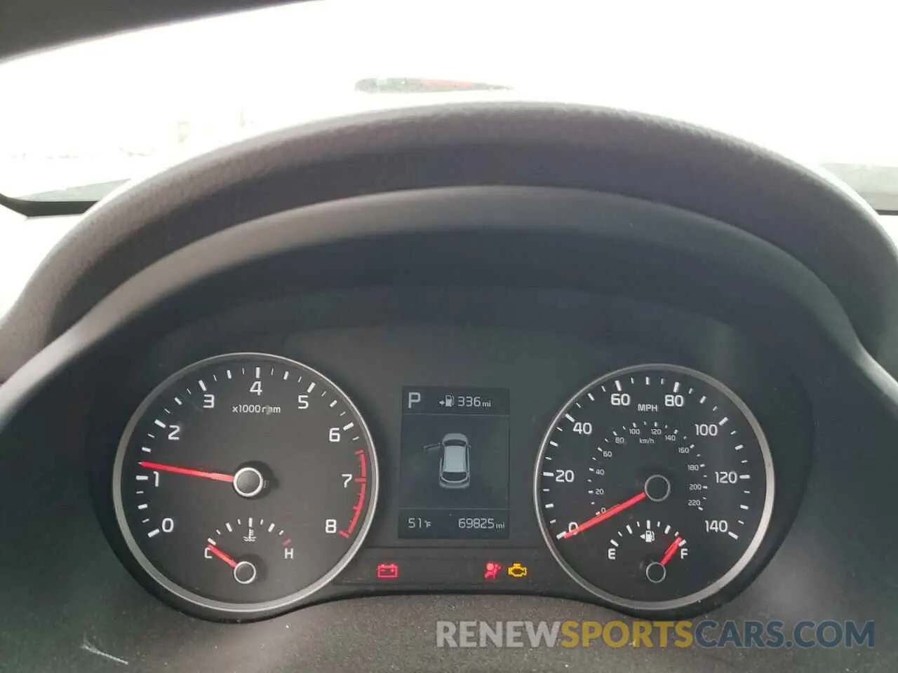 9 Photograph of a damaged car 3KPA25AB0KE176813 KIA RIO 2019