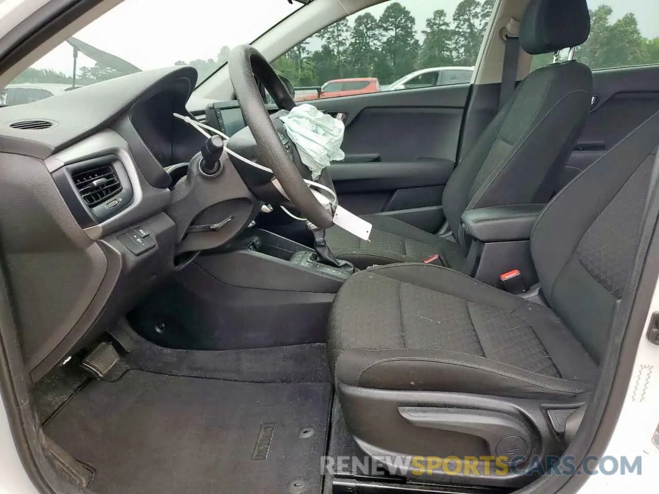 7 Photograph of a damaged car 3KPA25AB3KE214311 KIA RIO 2019
