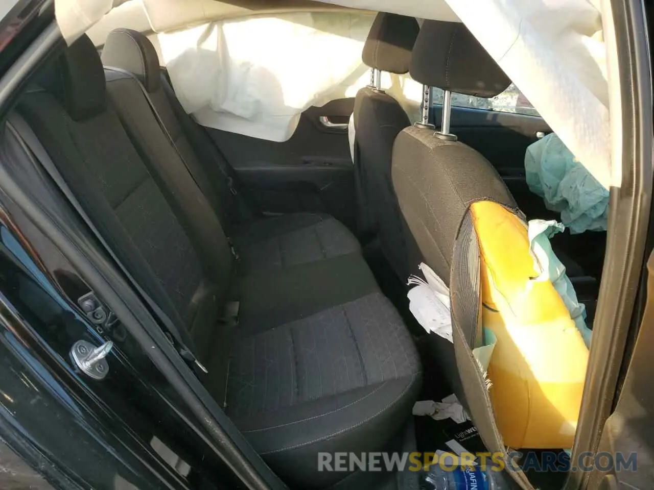 10 Photograph of a damaged car 3KPA24AD0LE343720 KIA RIO 2020