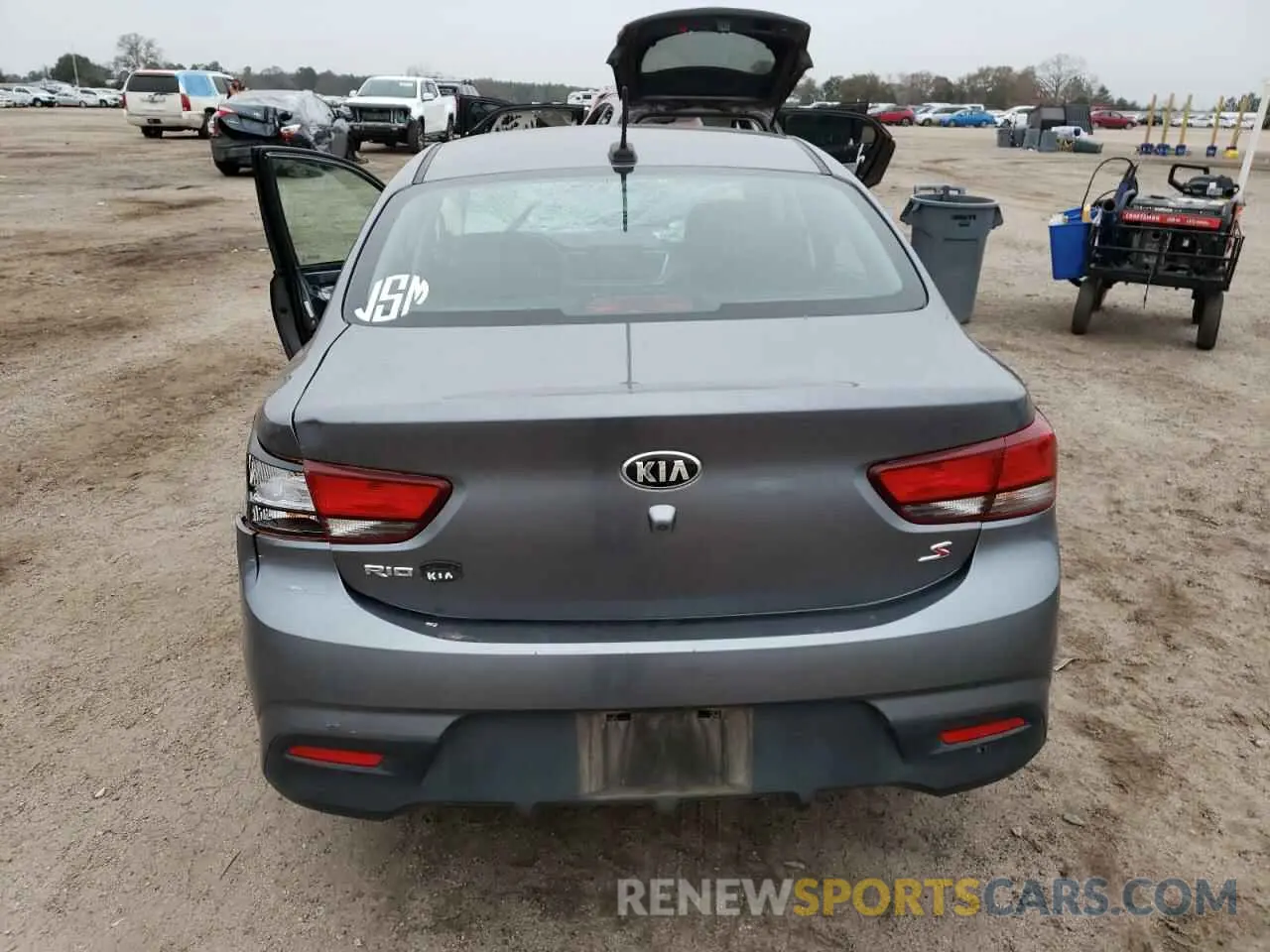 6 Photograph of a damaged car 3KPA24AD1LE256182 KIA RIO 2020