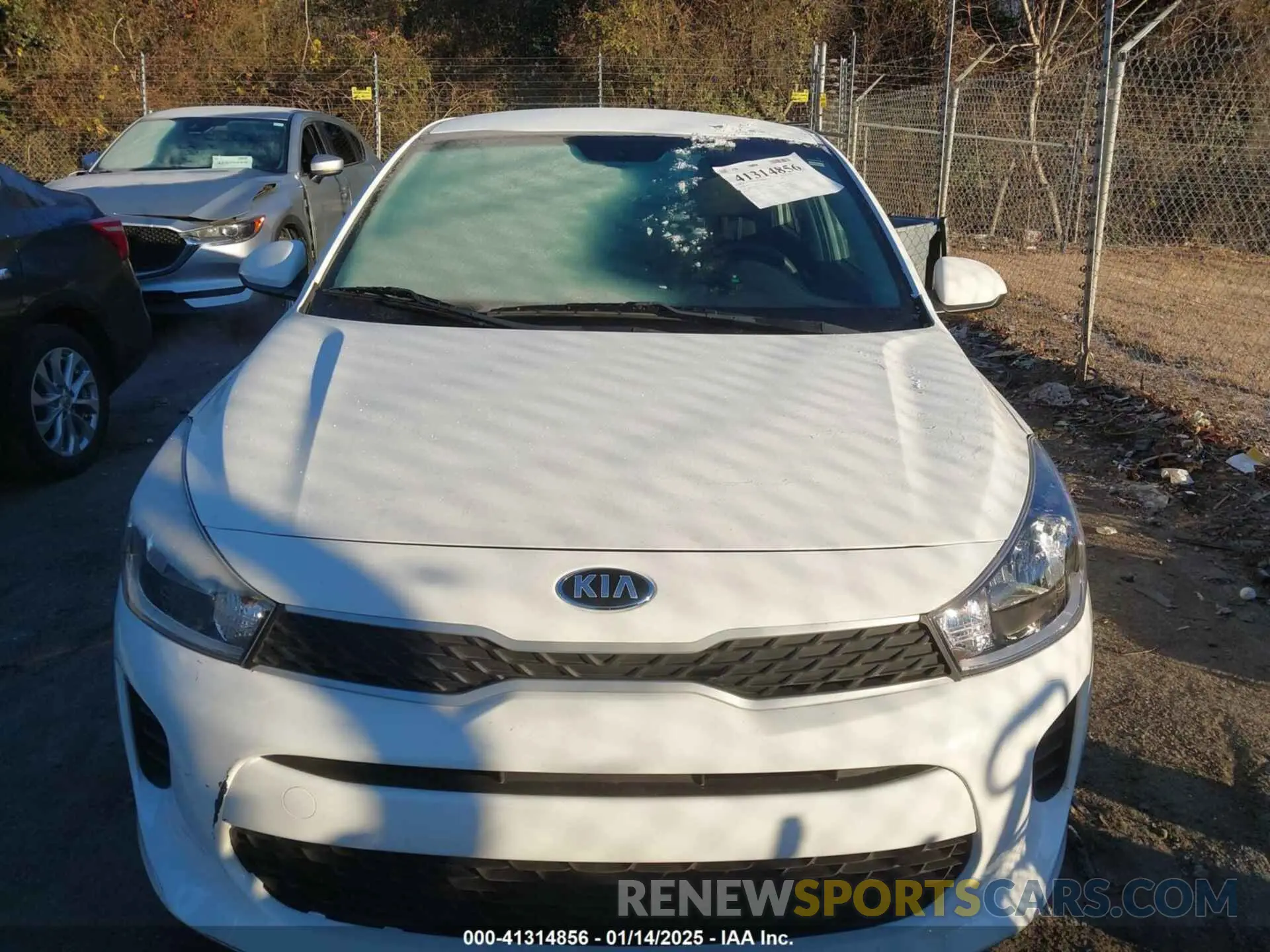 11 Photograph of a damaged car 3KPA24AD1LE260751 KIA RIO 2020