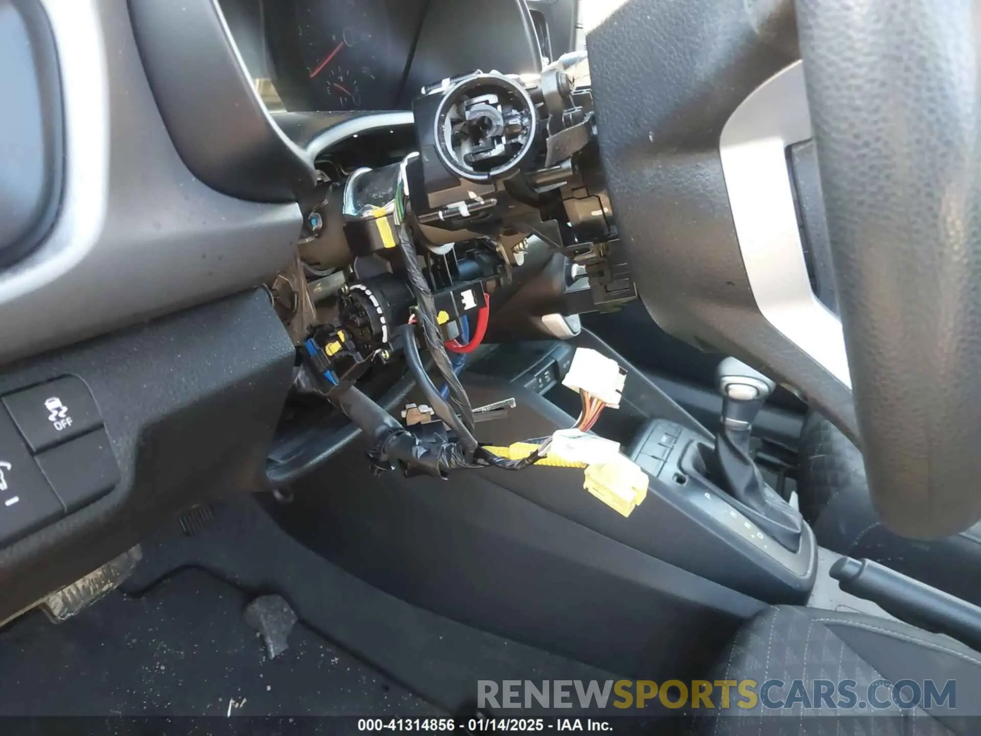 6 Photograph of a damaged car 3KPA24AD1LE260751 KIA RIO 2020